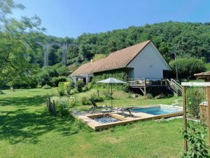 Maison d'hôtes dans un écrin de verdure
